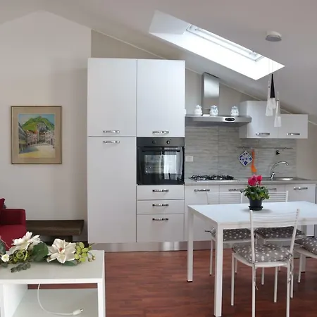 Cheap And Chich Penthouse Апартаменты *